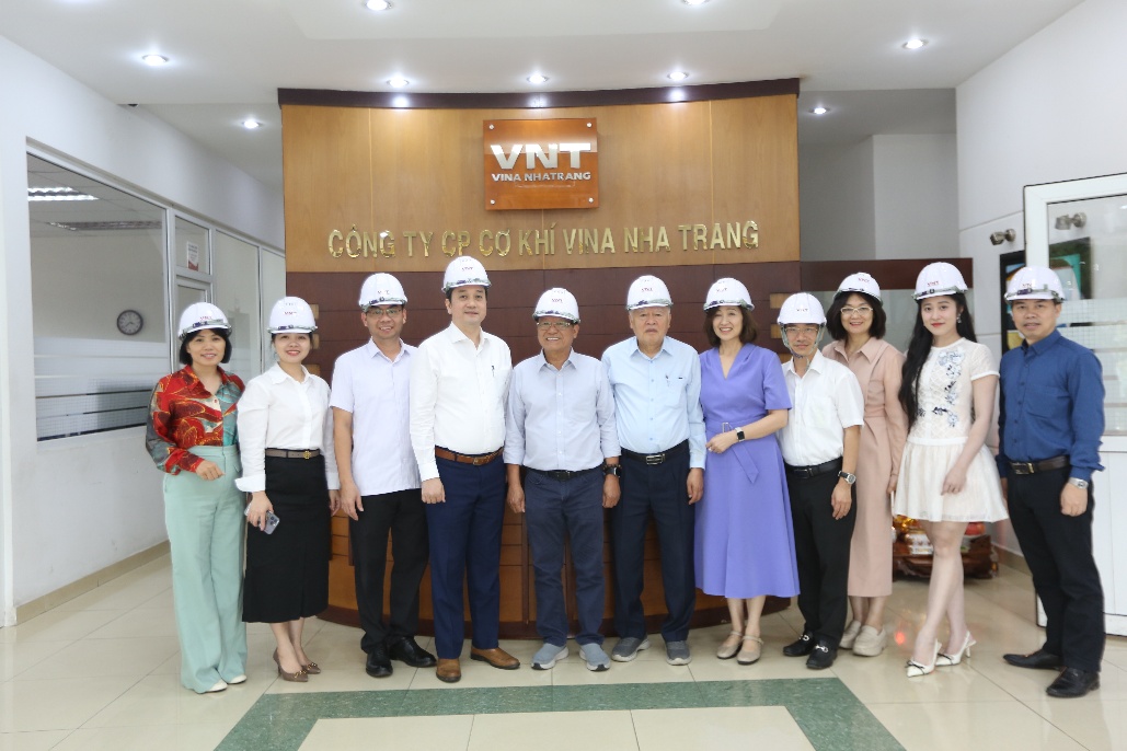 Kết nối doanh nghiệp với quốc gia: Khảo sát nhiệm vụ công nghệ cao tại Khánh Hòa