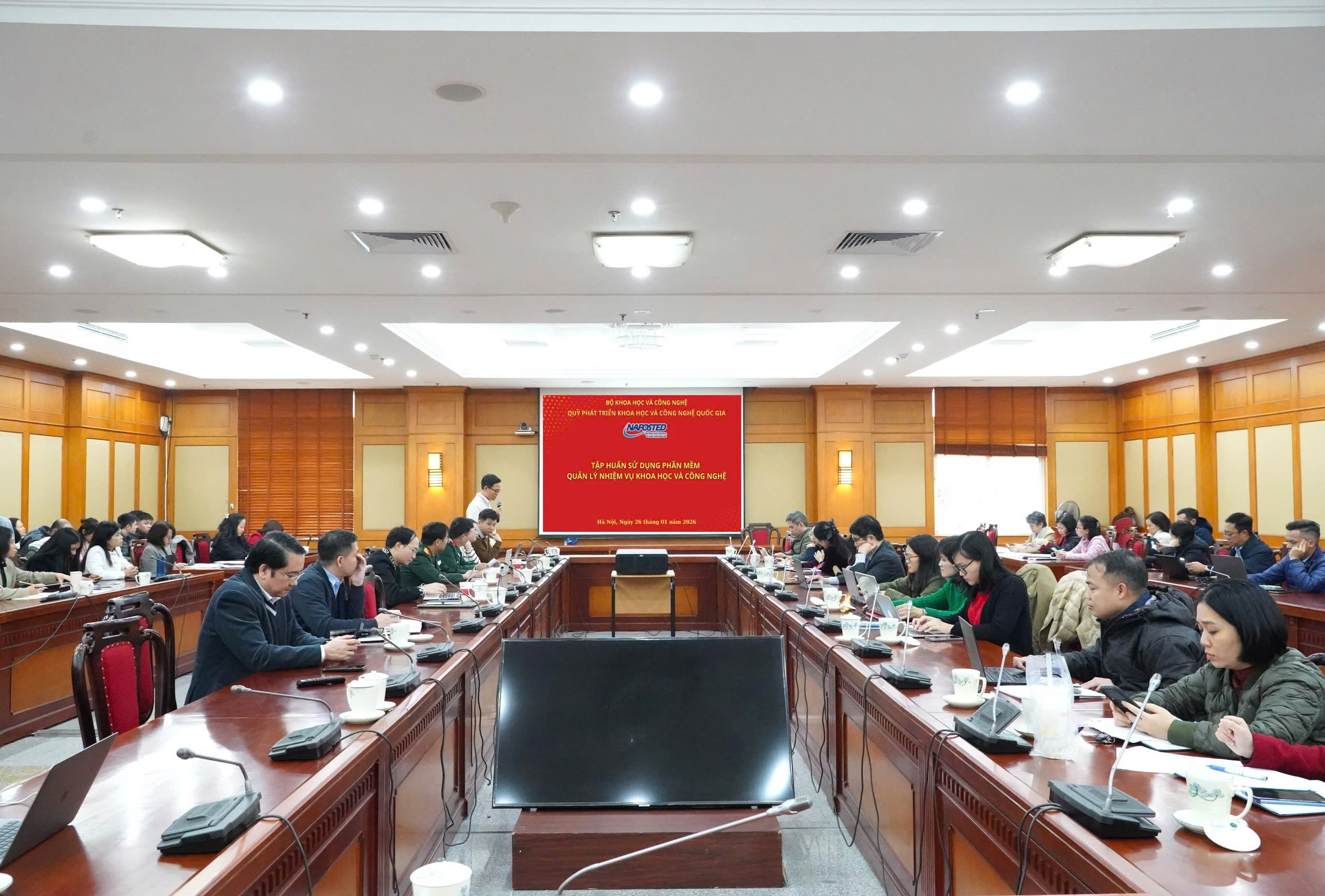 Tập huấn sử dụng Hệ thống quản lý nhiệm vụ KH&CN theo thời gian thực cho các Bộ, ngành