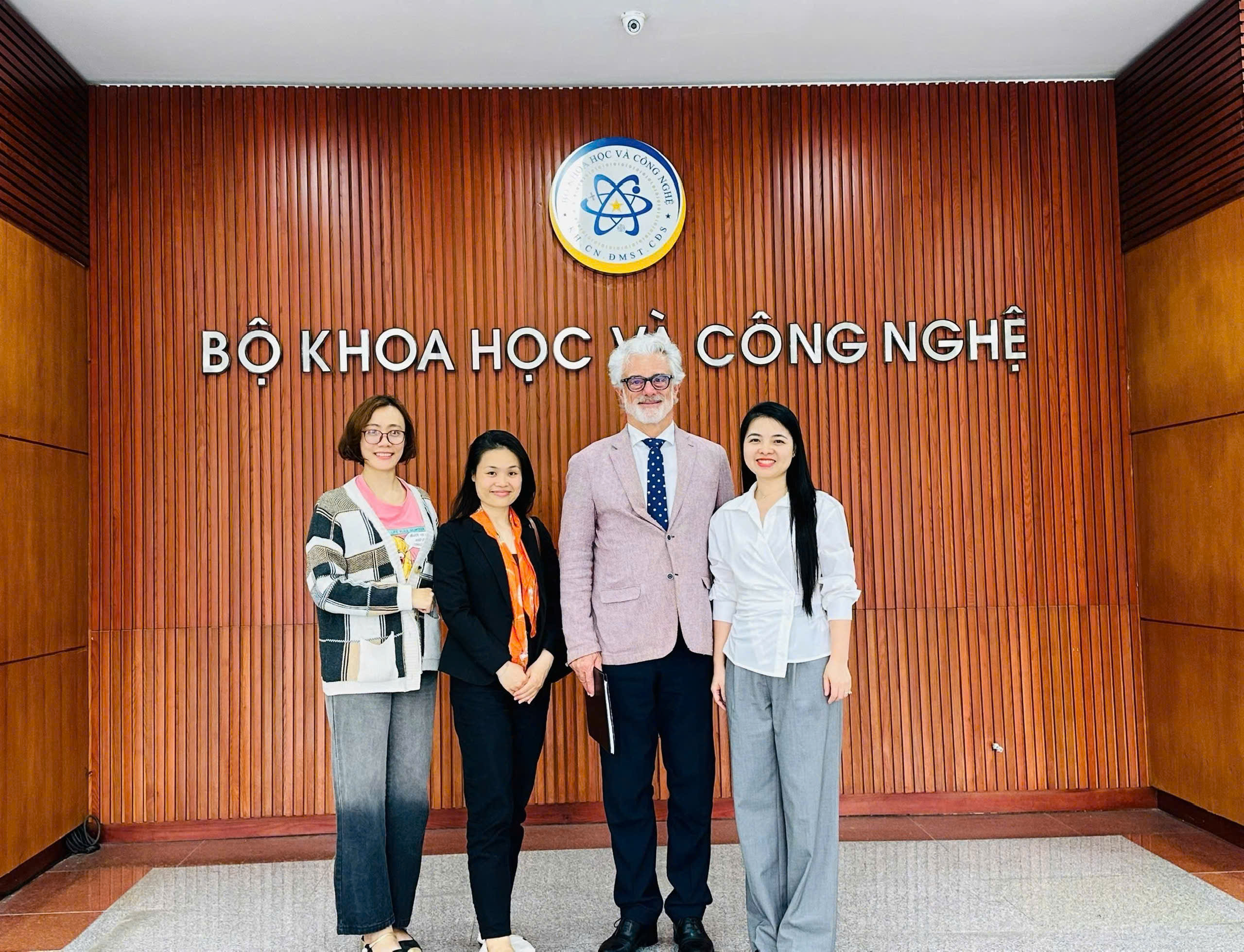 NAFOSTED thúc đẩy nghiên cứu song phương Việt Nam – Italy